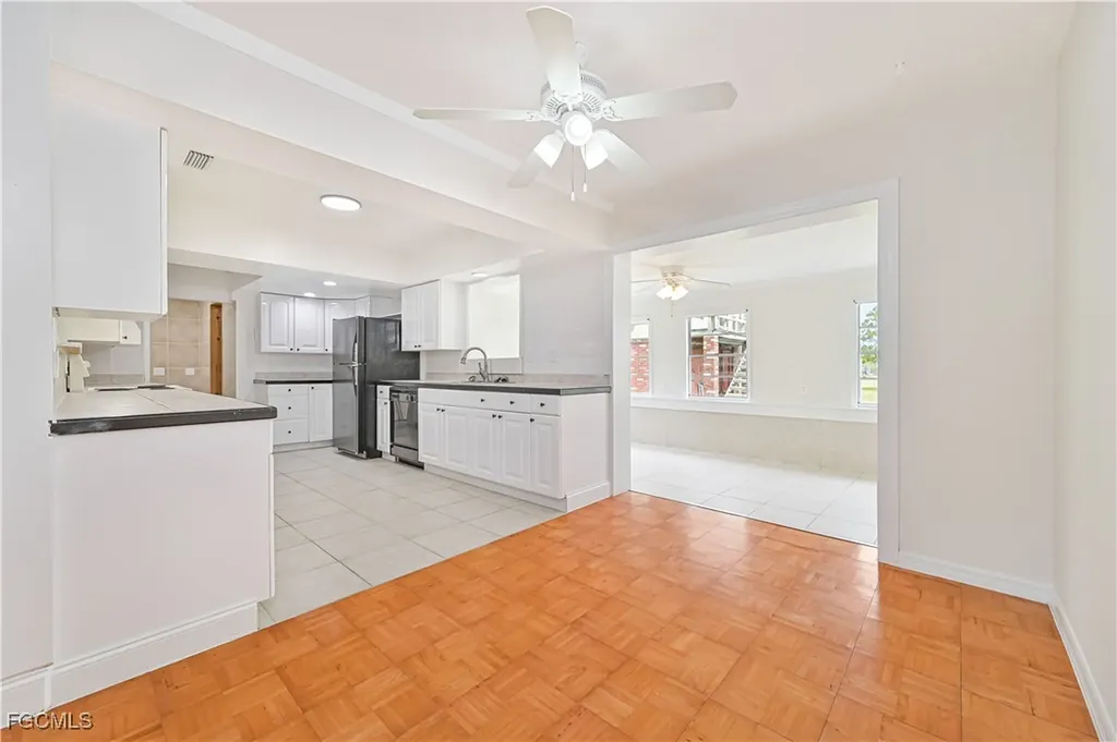 3905 E 3rd Street Lehigh Acres FL 33936