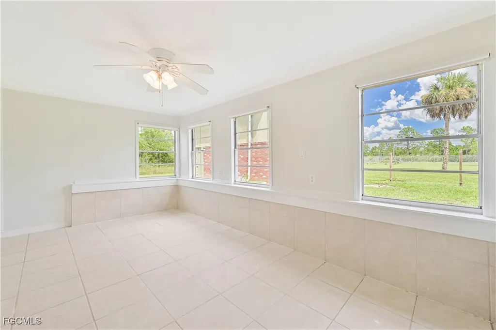 3905 E 3rd Street Lehigh Acres FL 33936