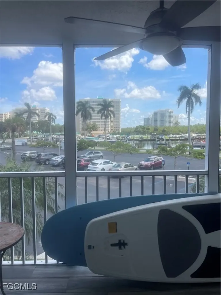 1 Bluebill Avenue Naples FL 34108