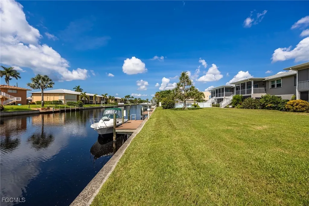 920 SE 46th Street Cape Coral FL 33904
