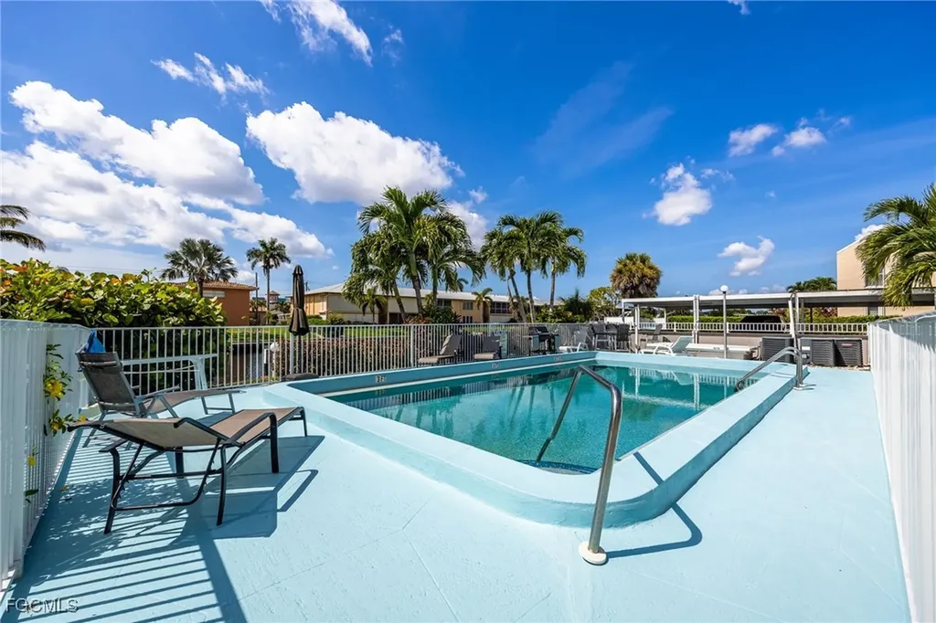 920 SE 46th Street Cape Coral FL 33904