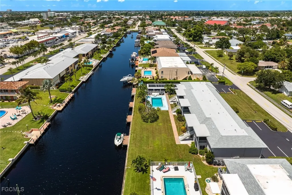 920 SE 46th Street Cape Coral FL 33904