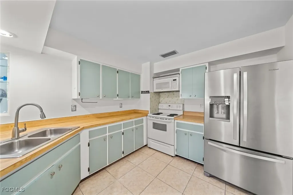 28232 Mango Drive Bonita Springs FL 34134