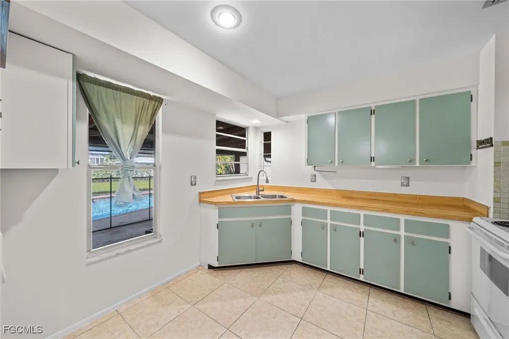 28232 Mango Drive Bonita Springs FL 34134