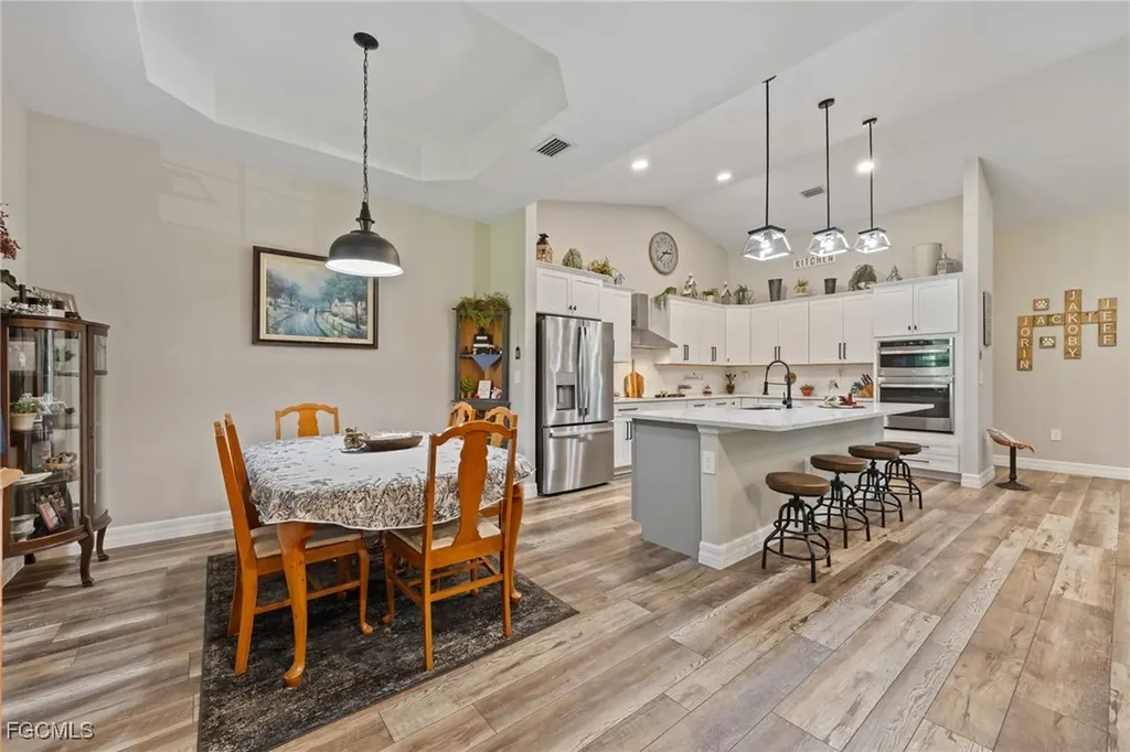 2391 Lippincott Road Alva FL 33920