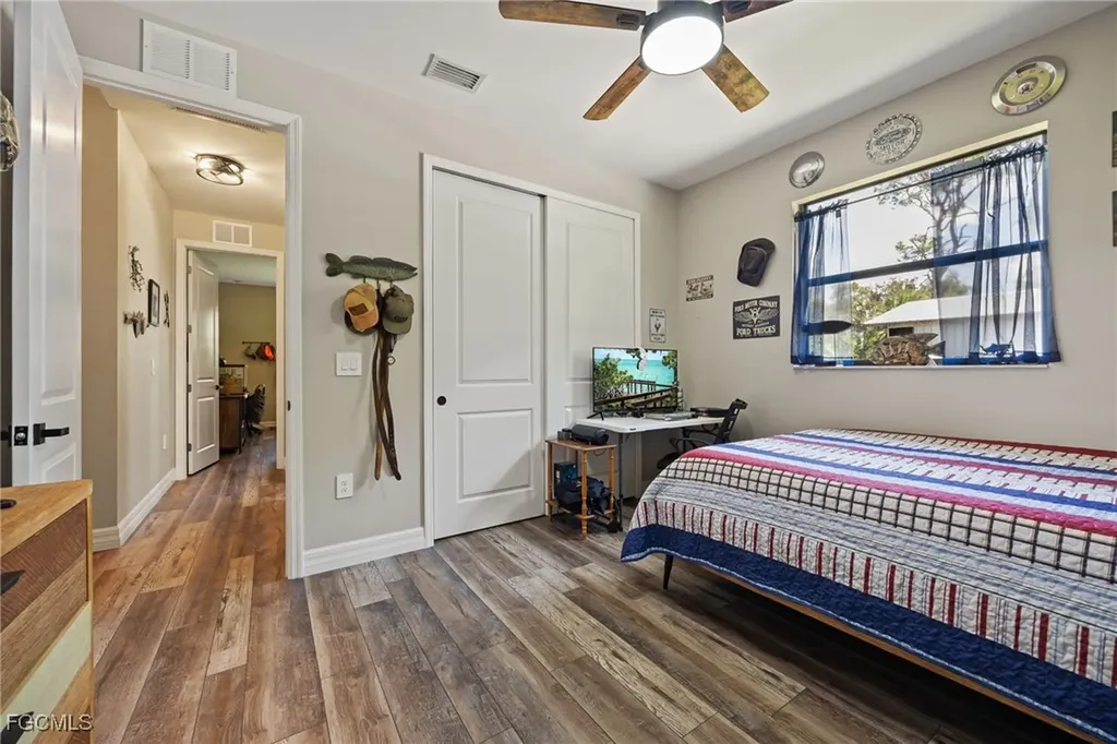 2391 Lippincott Road Alva FL 33920