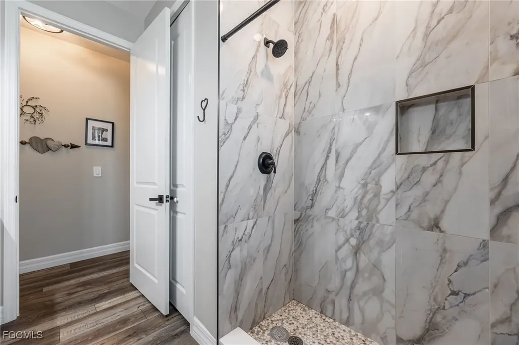 2391 Lippincott Road Alva FL 33920