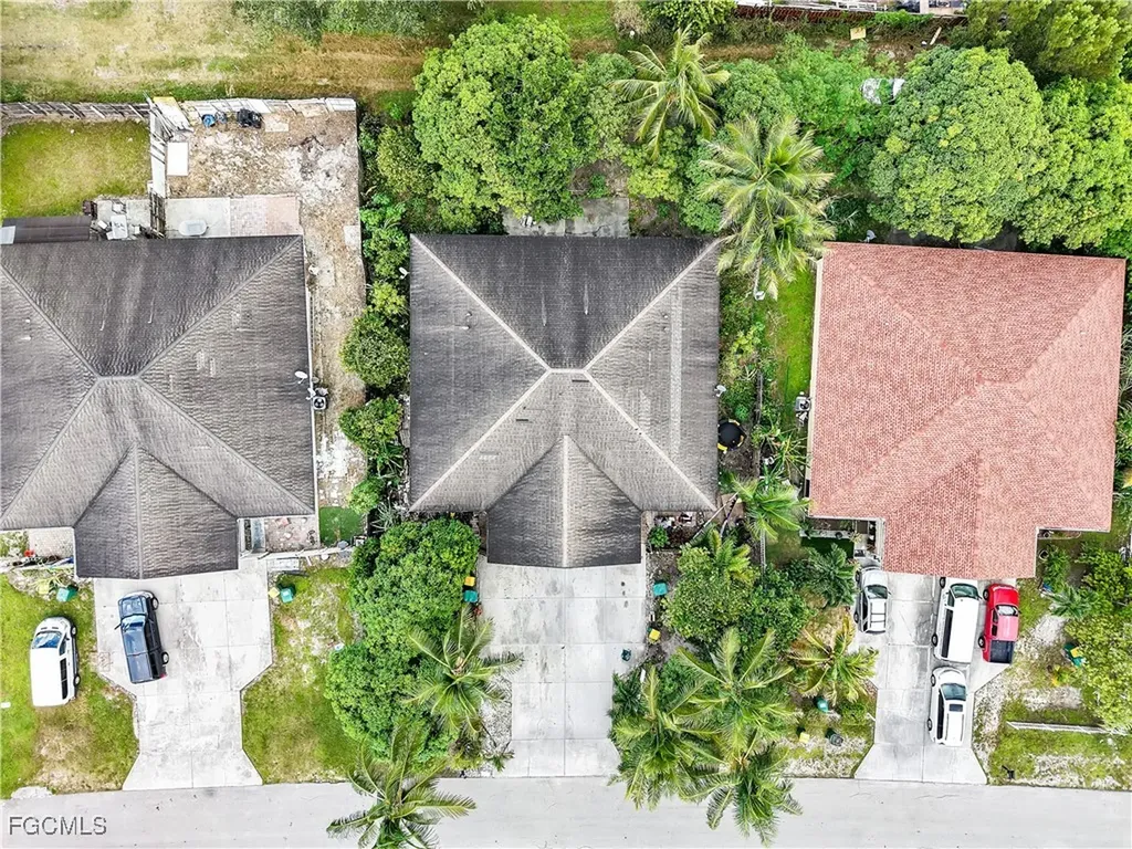 4639 19th Place SW Naples FL 34116