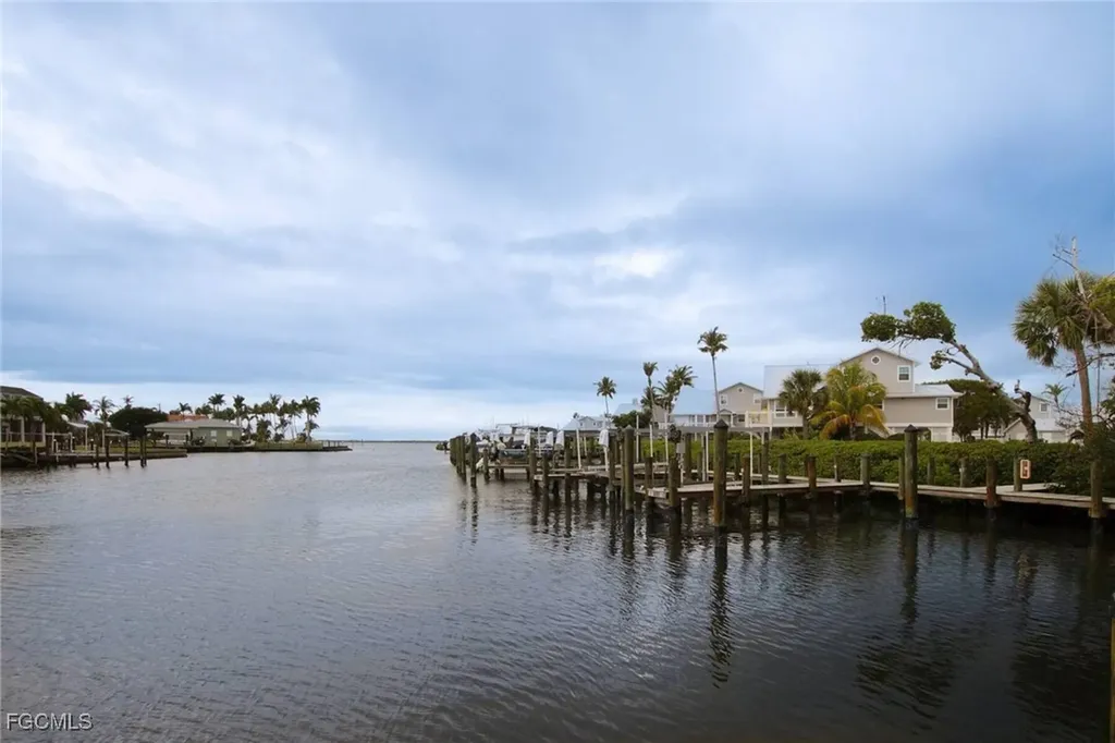 2258 Palm Avenue St. James City FL 33956