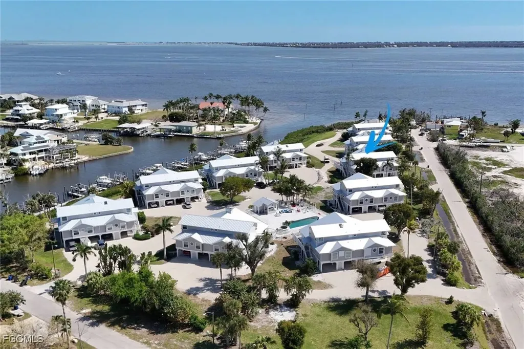 2258 Palm Avenue St. James City FL 33956