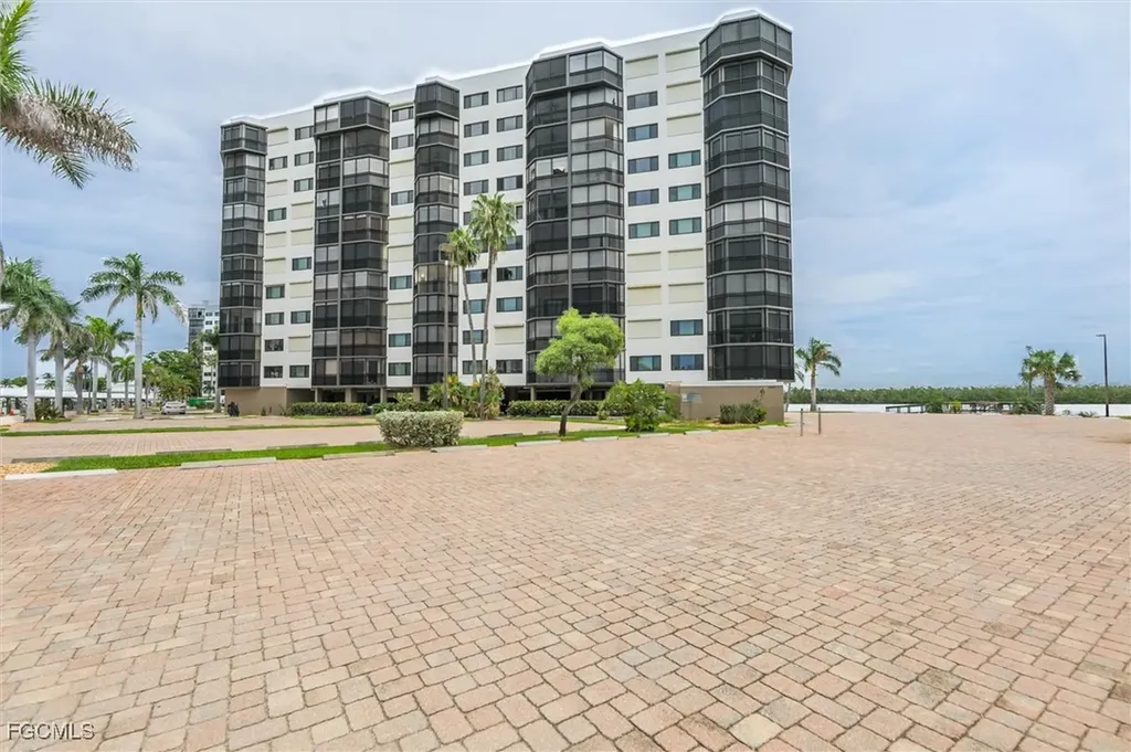 4263 Bay Beach Lane Fort Myers Beach FL 33931