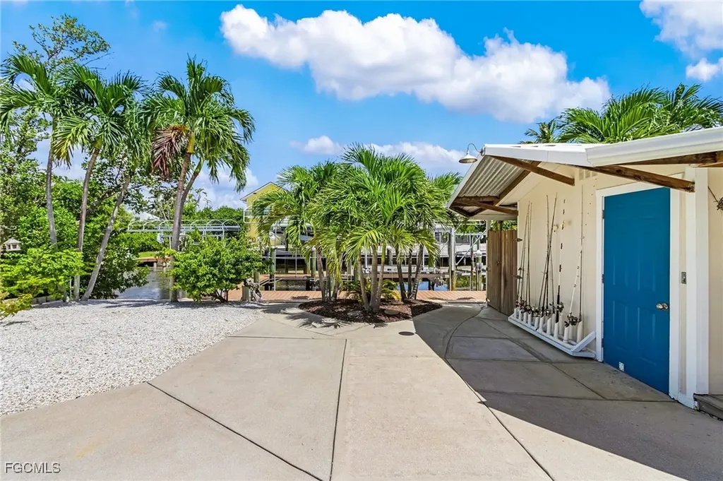 2368 Date Street St. James City FL 33956