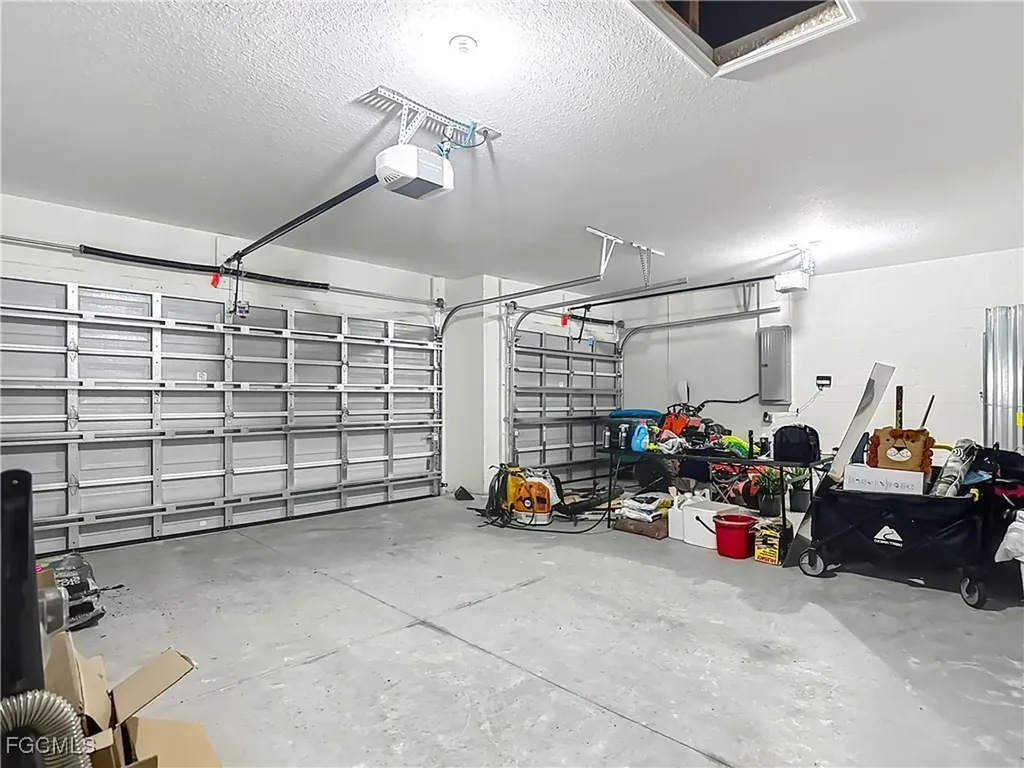 2108 NW 2nd Place Cape Coral FL 33993