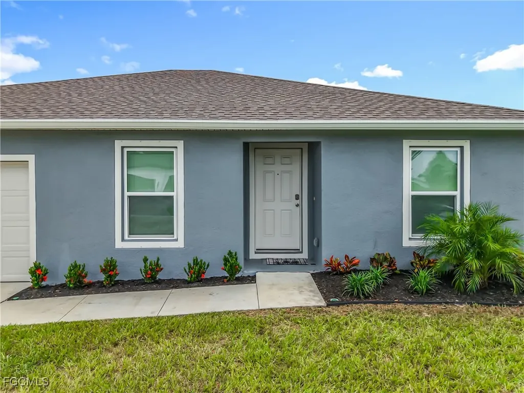 2108 NW 2nd Place Cape Coral FL 33993