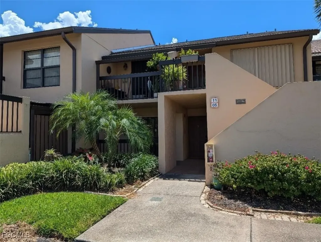 15493 Admiralty Circle North Fort Myers FL 33917