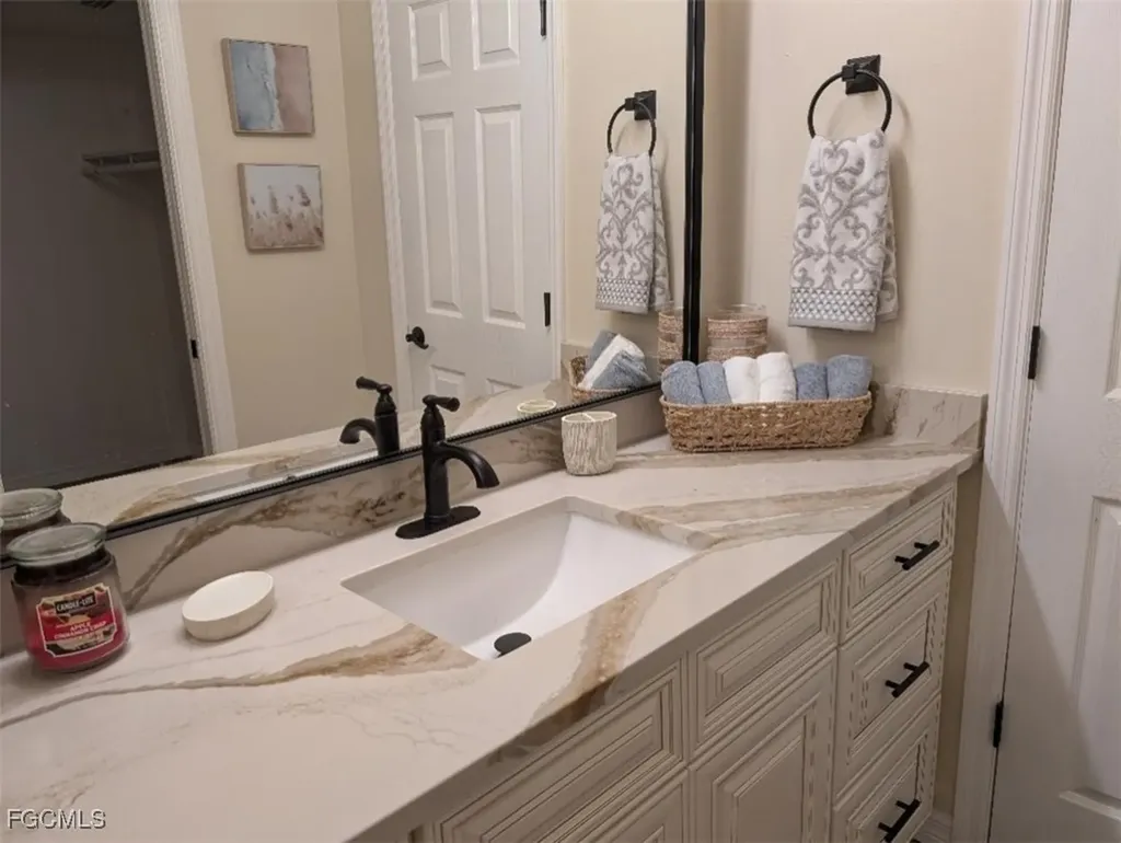 15493 Admiralty Circle North Fort Myers FL 33917