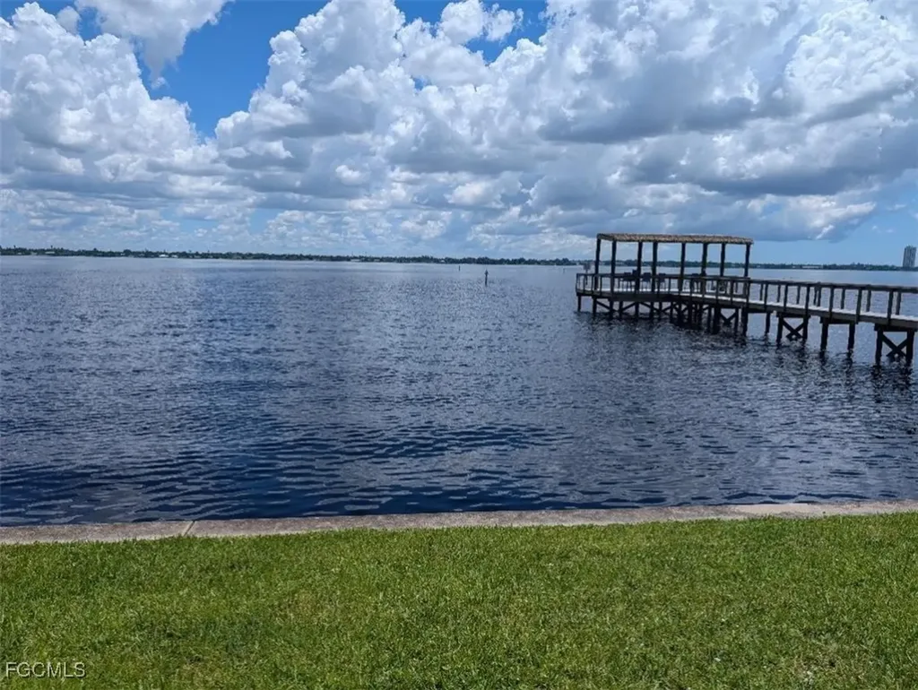 15493 Admiralty Circle North Fort Myers FL 33917