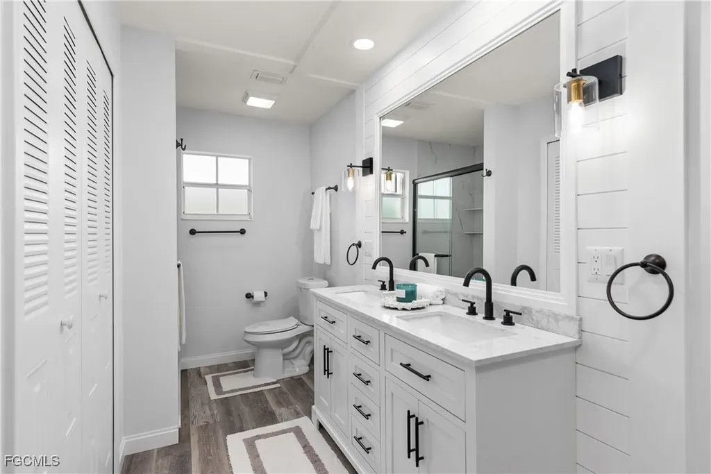 7084 E Brandywine Circle Fort Myers FL 33919