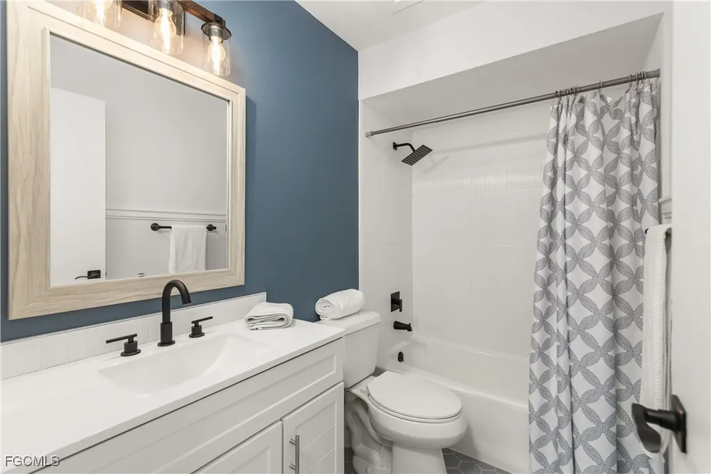 7084 E Brandywine Circle Fort Myers FL 33919