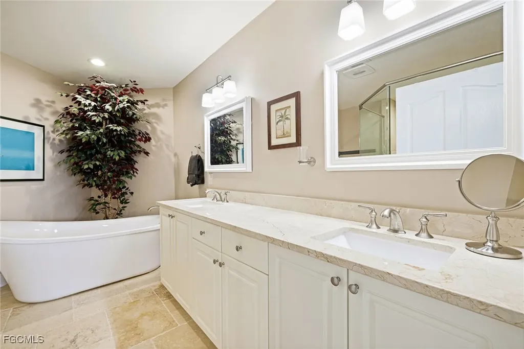 14813 Laguna Drive Fort Myers FL 33908