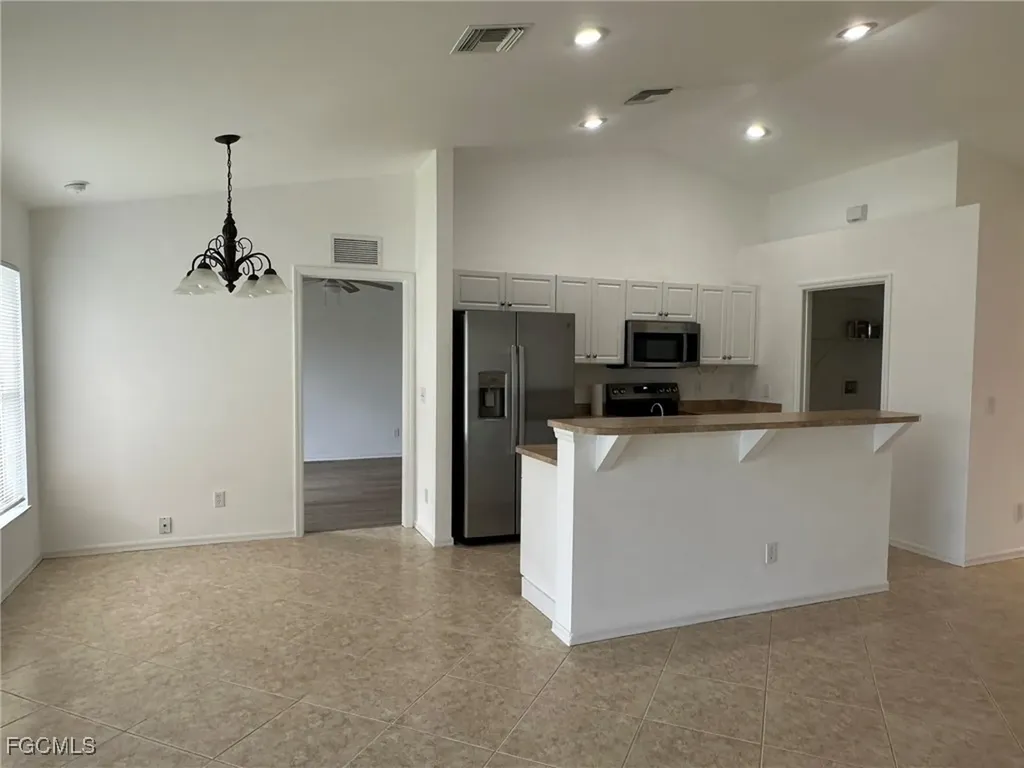 122 NW 15th Terrace Cape Coral FL 33993