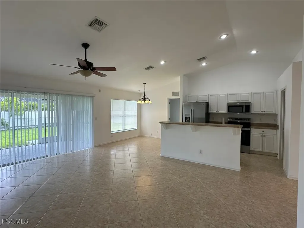 122 NW 15th Terrace Cape Coral FL 33993