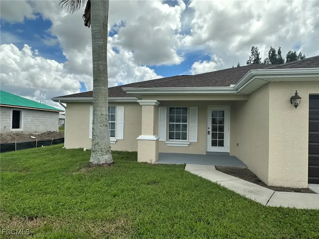 122 NW 15th Terrace Cape Coral FL 33993