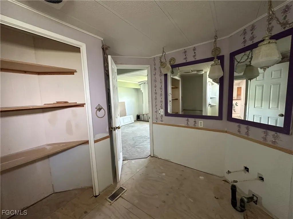 14700 Patrick Henry Road North Fort Myers FL 33917