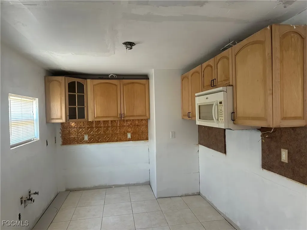 14700 Patrick Henry Road North Fort Myers FL 33917