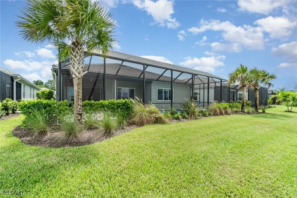 17583 Winding Oak Lane North Fort Myers FL 33917