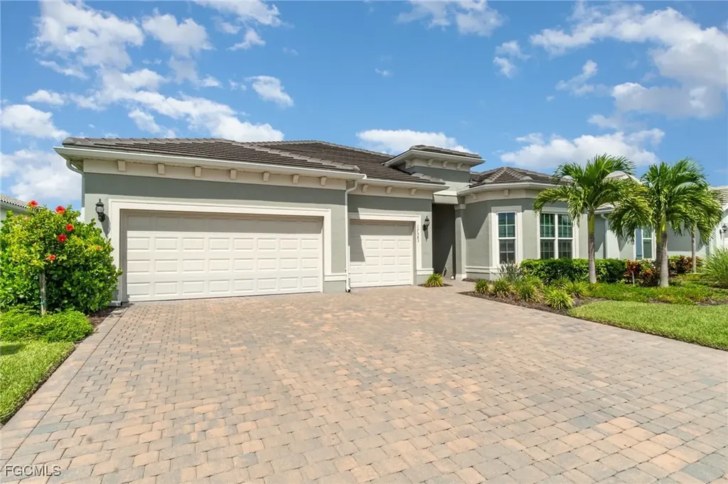 17583 Winding Oak Lane North Fort Myers FL 33917