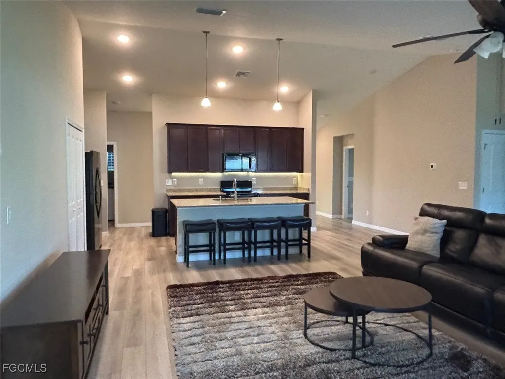 1005 SW 36th Street Cape Coral FL 33914