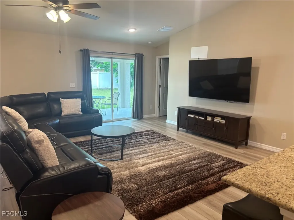 1005 SW 36th Street Cape Coral FL 33914