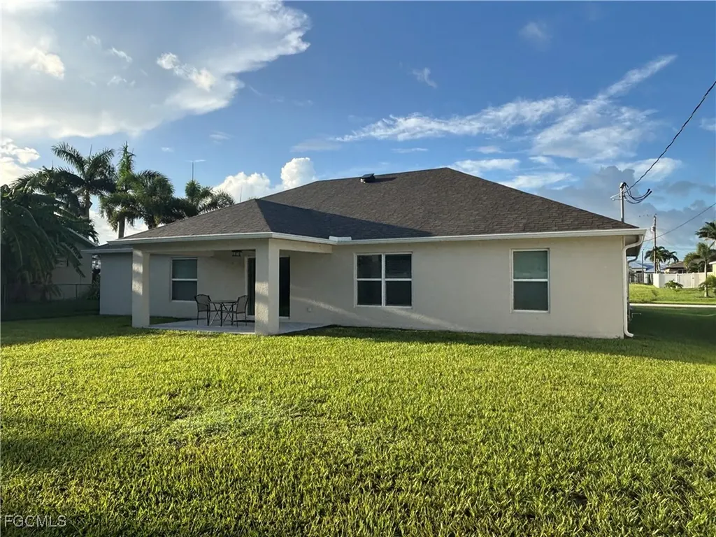 1005 SW 36th Street Cape Coral FL 33914