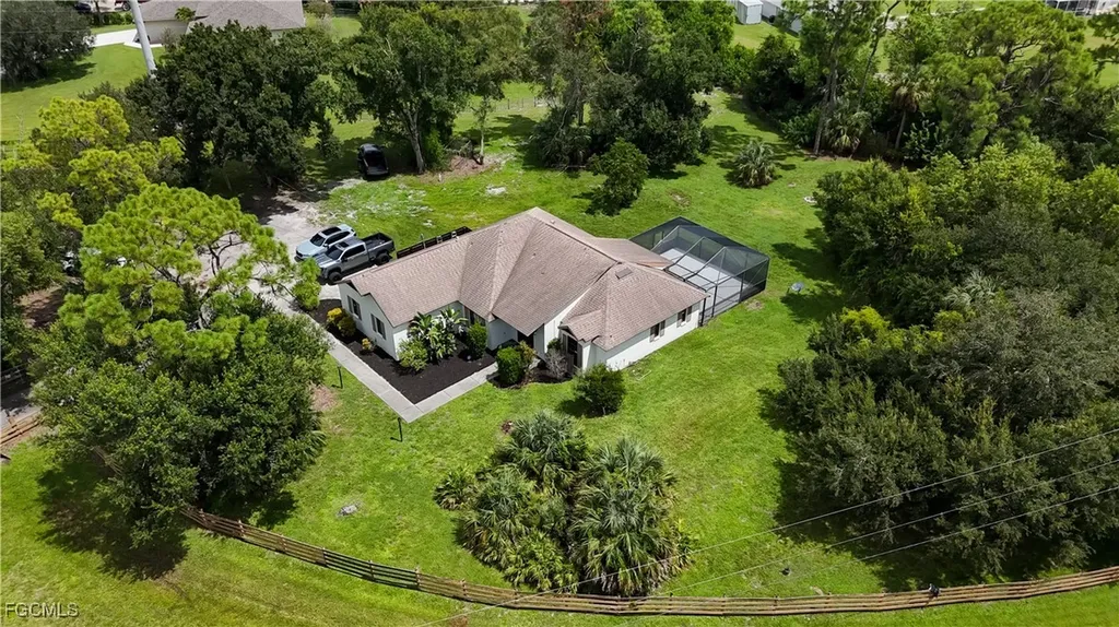 17990 Leetana Road North Fort Myers FL 33917