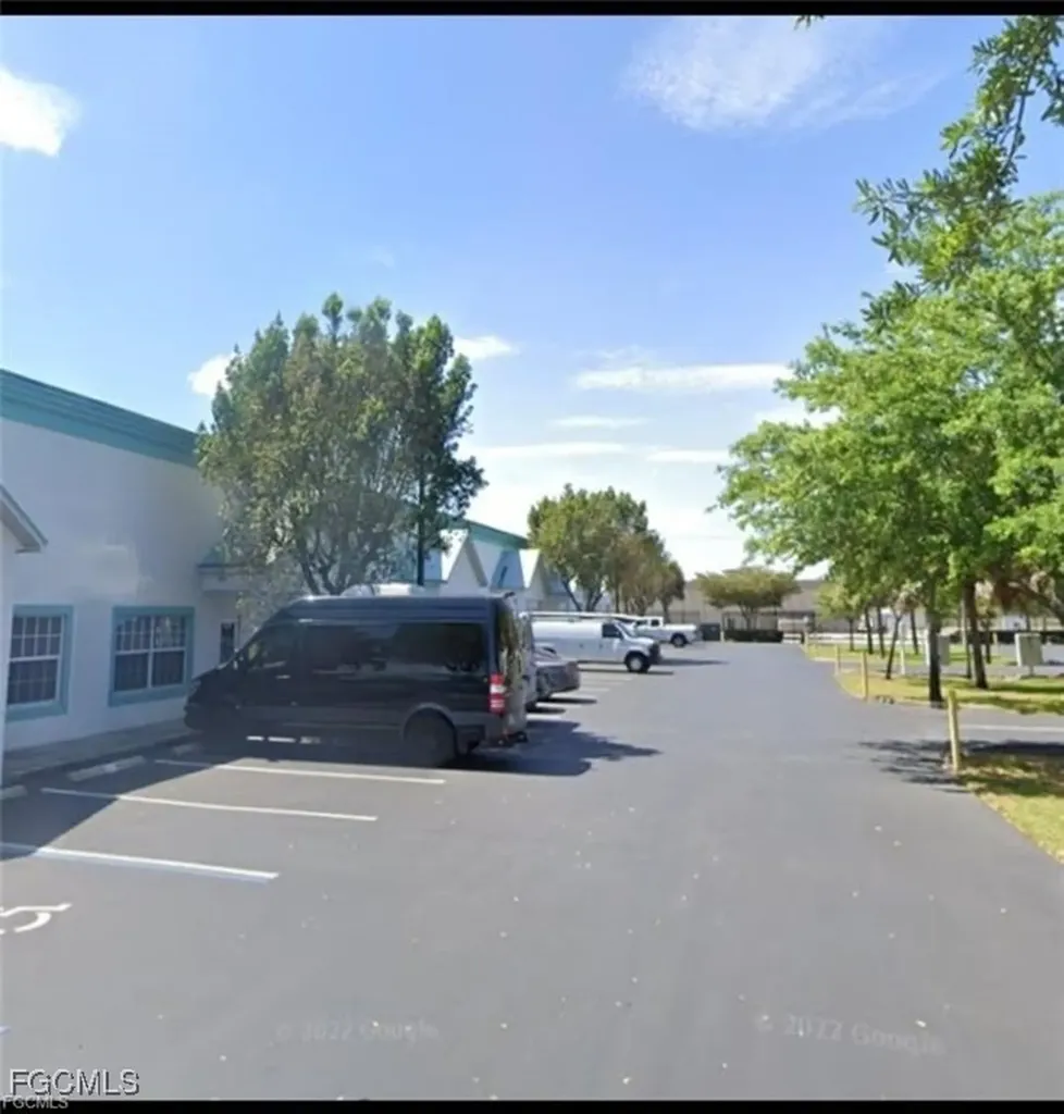 3560 Work Drive Fort Myers FL 33916