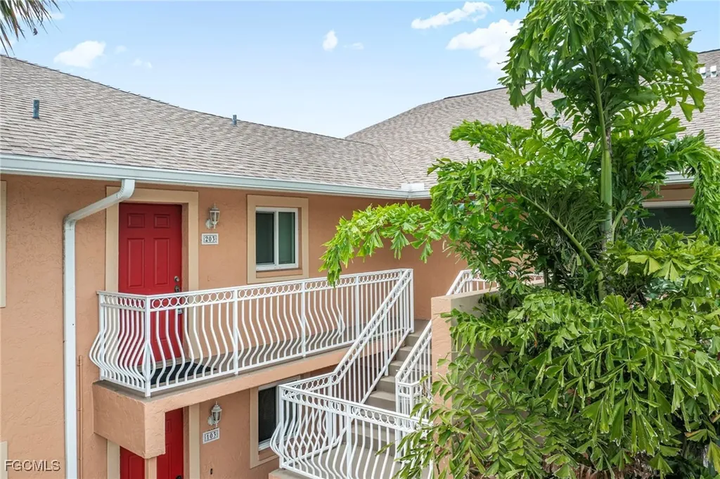 1118 SW 48th Terrace Cape Coral FL 33914