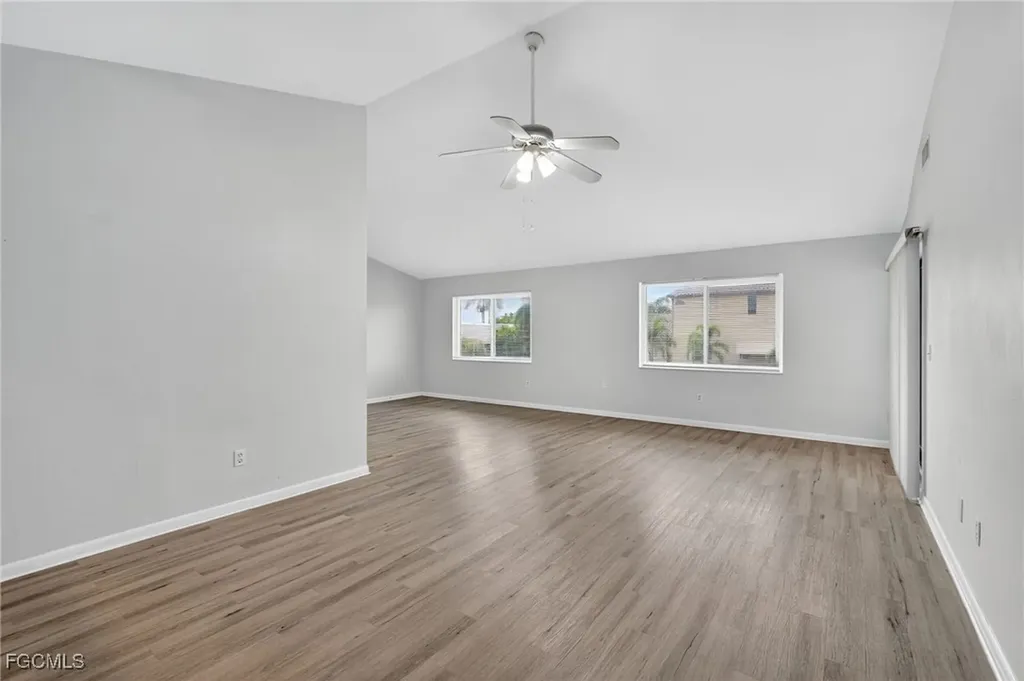 1118 SW 48th Terrace Cape Coral FL 33914
