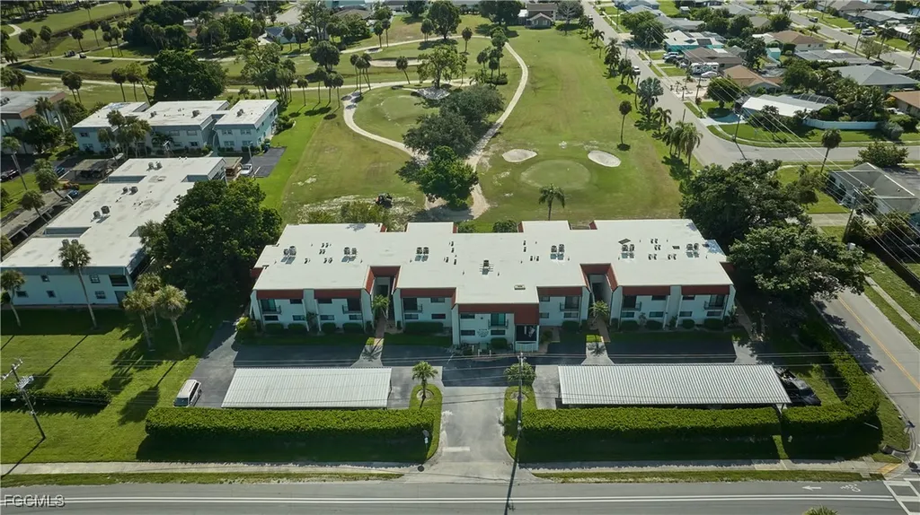 4728 Orange Grove Boulevard North Fort Myers FL 33903