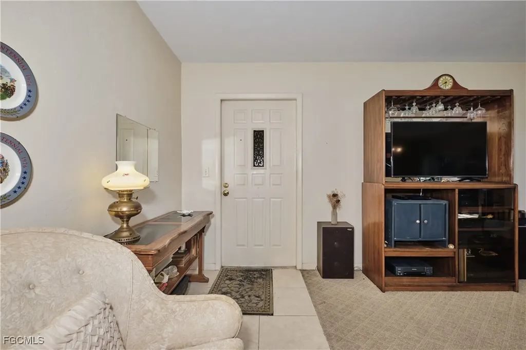 4728 Orange Grove Boulevard North Fort Myers FL 33903