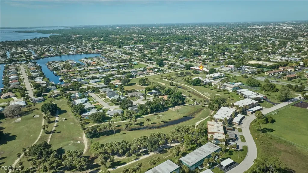 4728 Orange Grove Boulevard North Fort Myers FL 33903