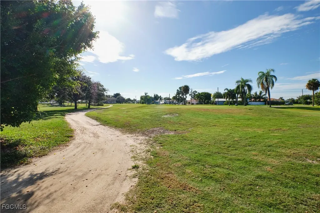 4728 Orange Grove Boulevard North Fort Myers FL 33903