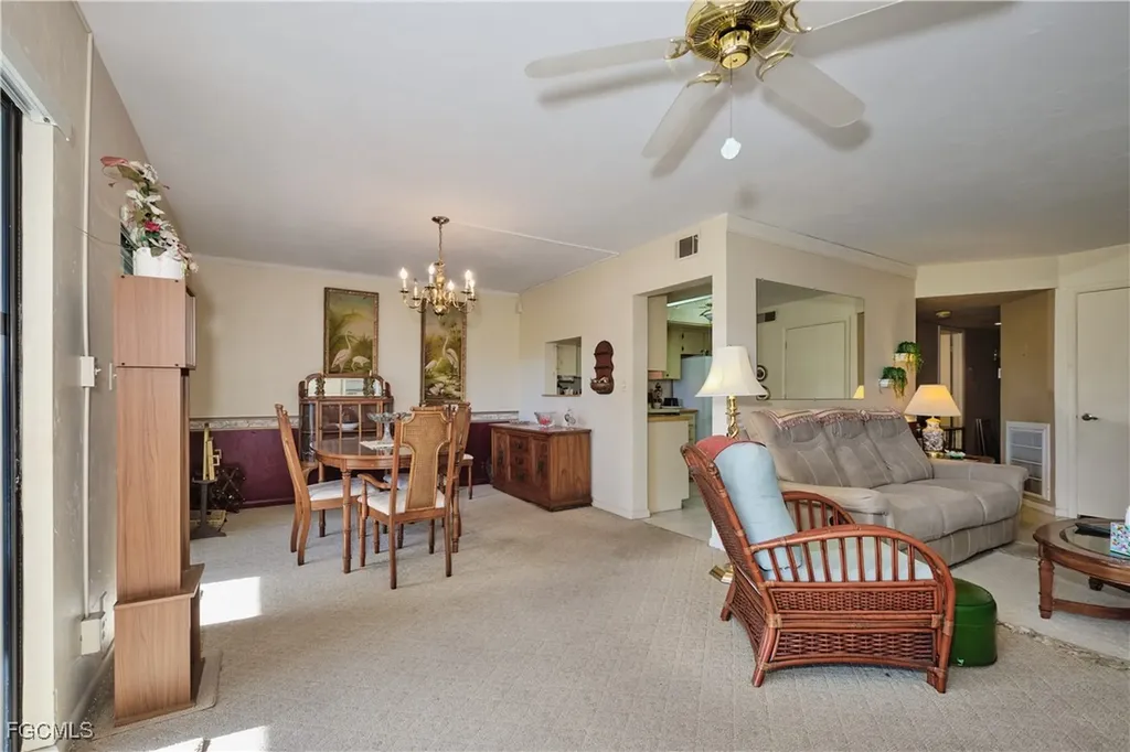 4728 Orange Grove Boulevard North Fort Myers FL 33903