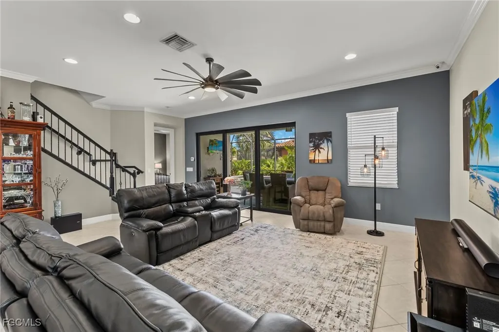 10860 Essex Square Boulevard Fort Myers FL 33913