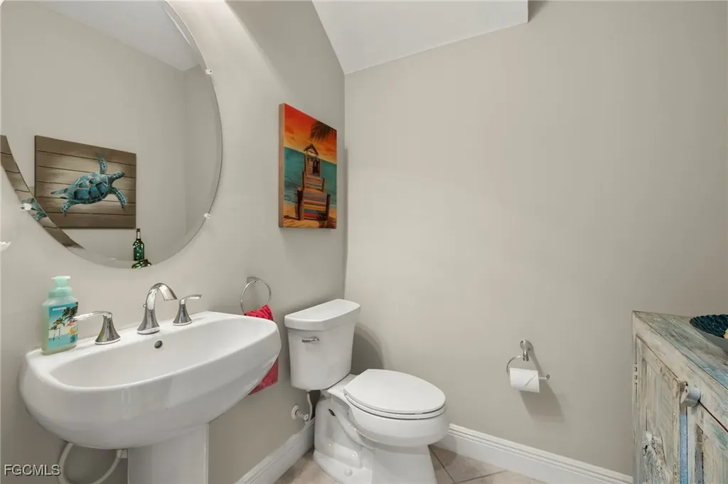 10860 Essex Square Boulevard Fort Myers FL 33913