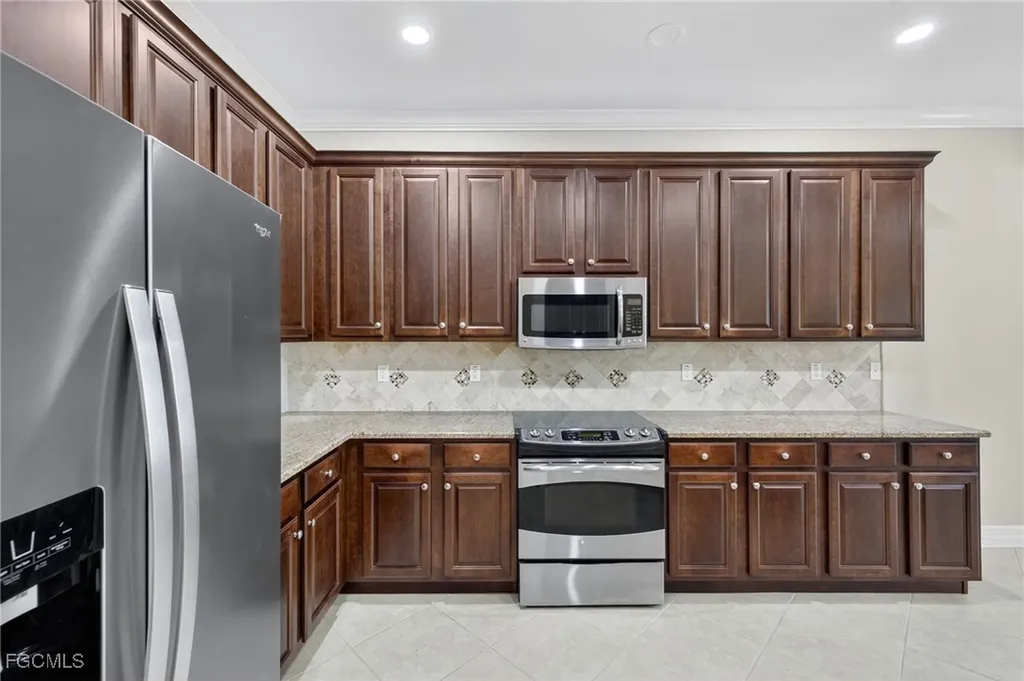 10111 Mimosa Silk Drive Fort Myers FL 33913