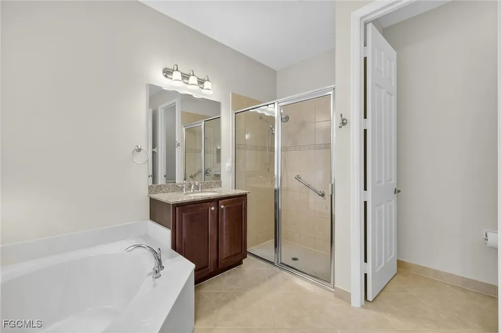 10111 Mimosa Silk Drive Fort Myers FL 33913