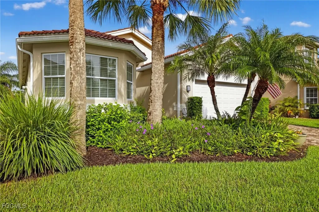 10111 Mimosa Silk Drive Fort Myers FL 33913