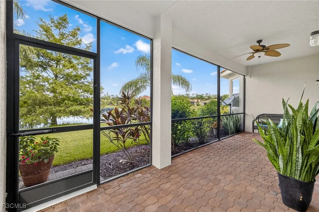 10111 Mimosa Silk Drive Fort Myers FL 33913