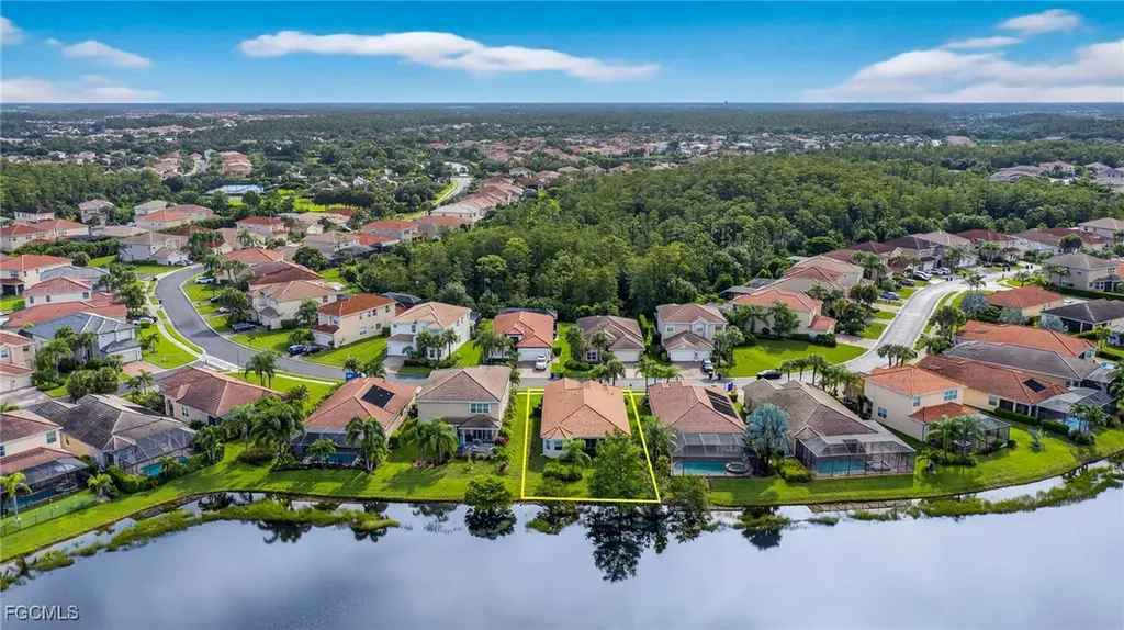 10111 Mimosa Silk Drive Fort Myers FL 33913